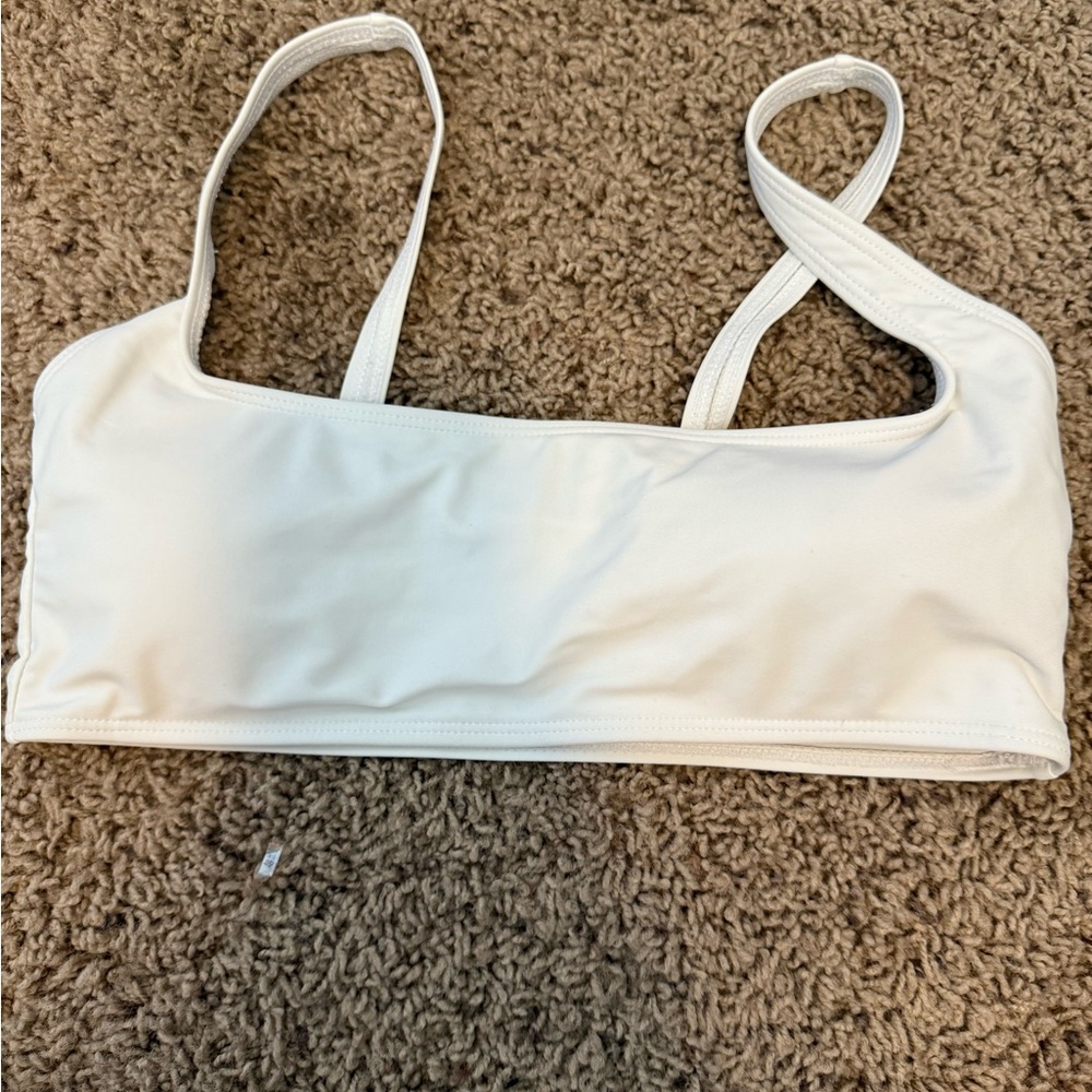 SHEIN Classic White Sports Bra